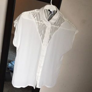 H&M short-sleeve top size 6